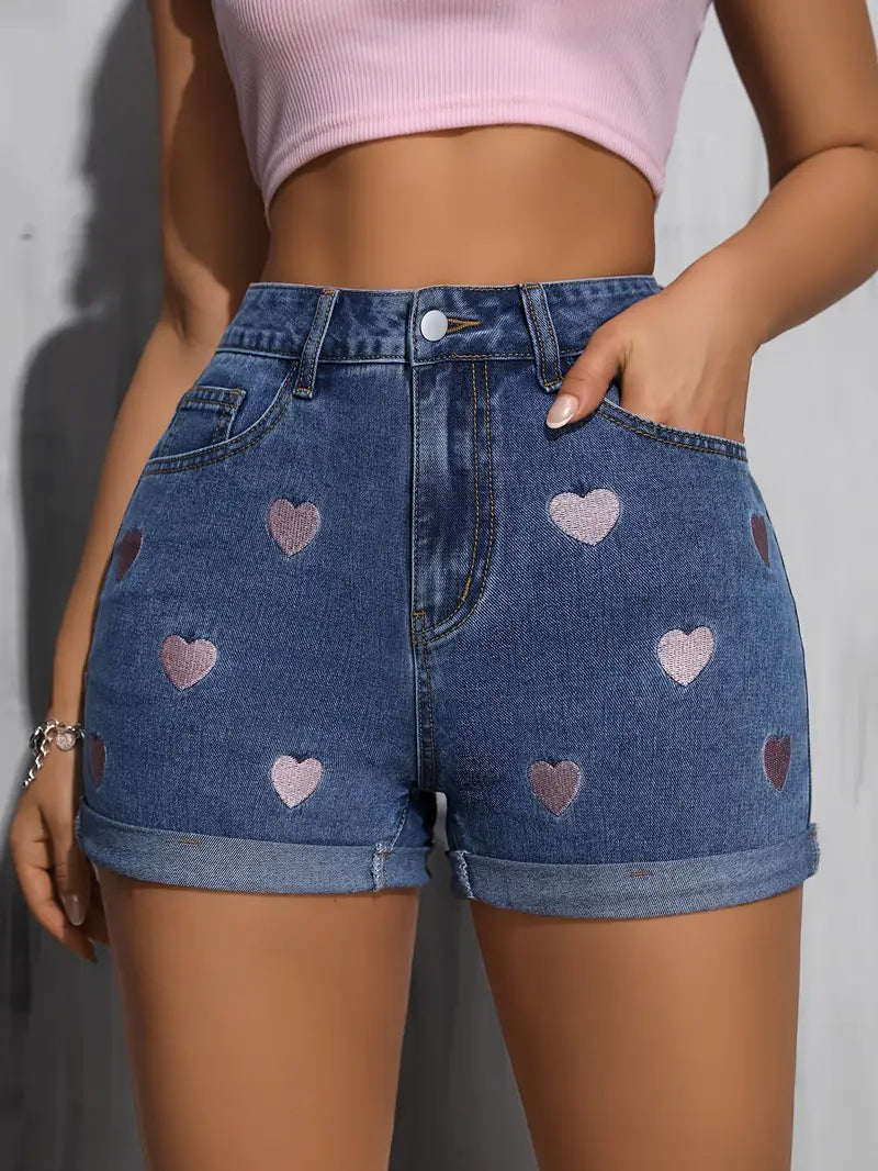 Zina - Short en jean femme avec cœur brodé et ourlet roulé