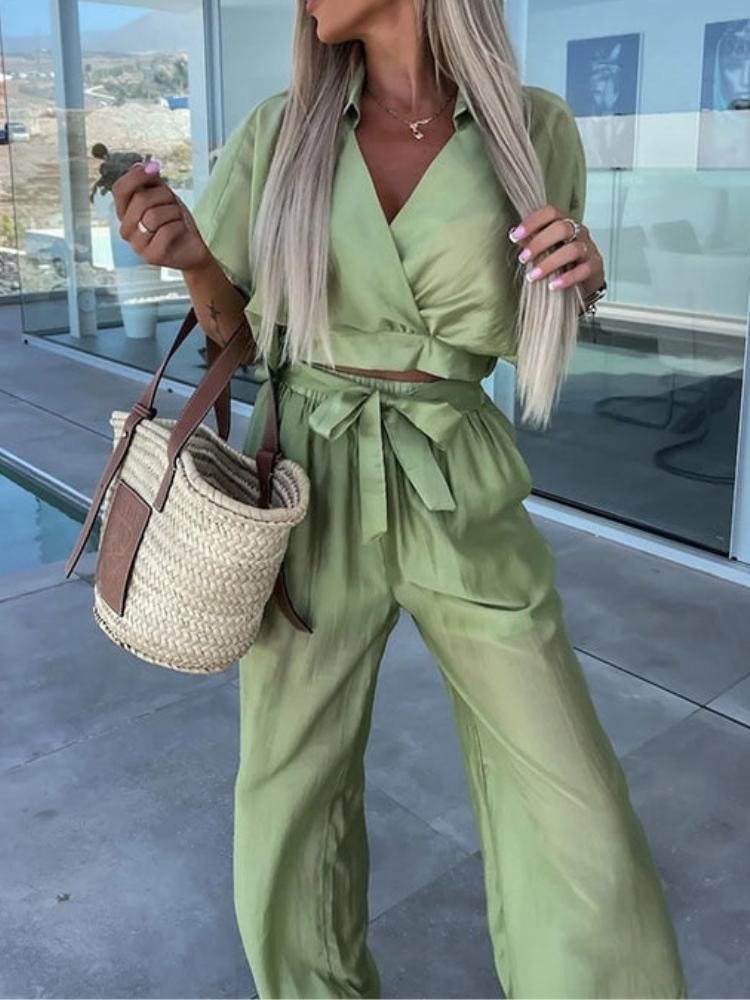 Chesca - Élégant ensemble top et pantalon à col en V