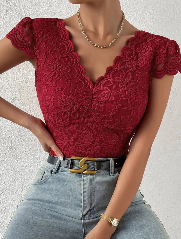 Kristine - Body moulant en dentelle avec col en V