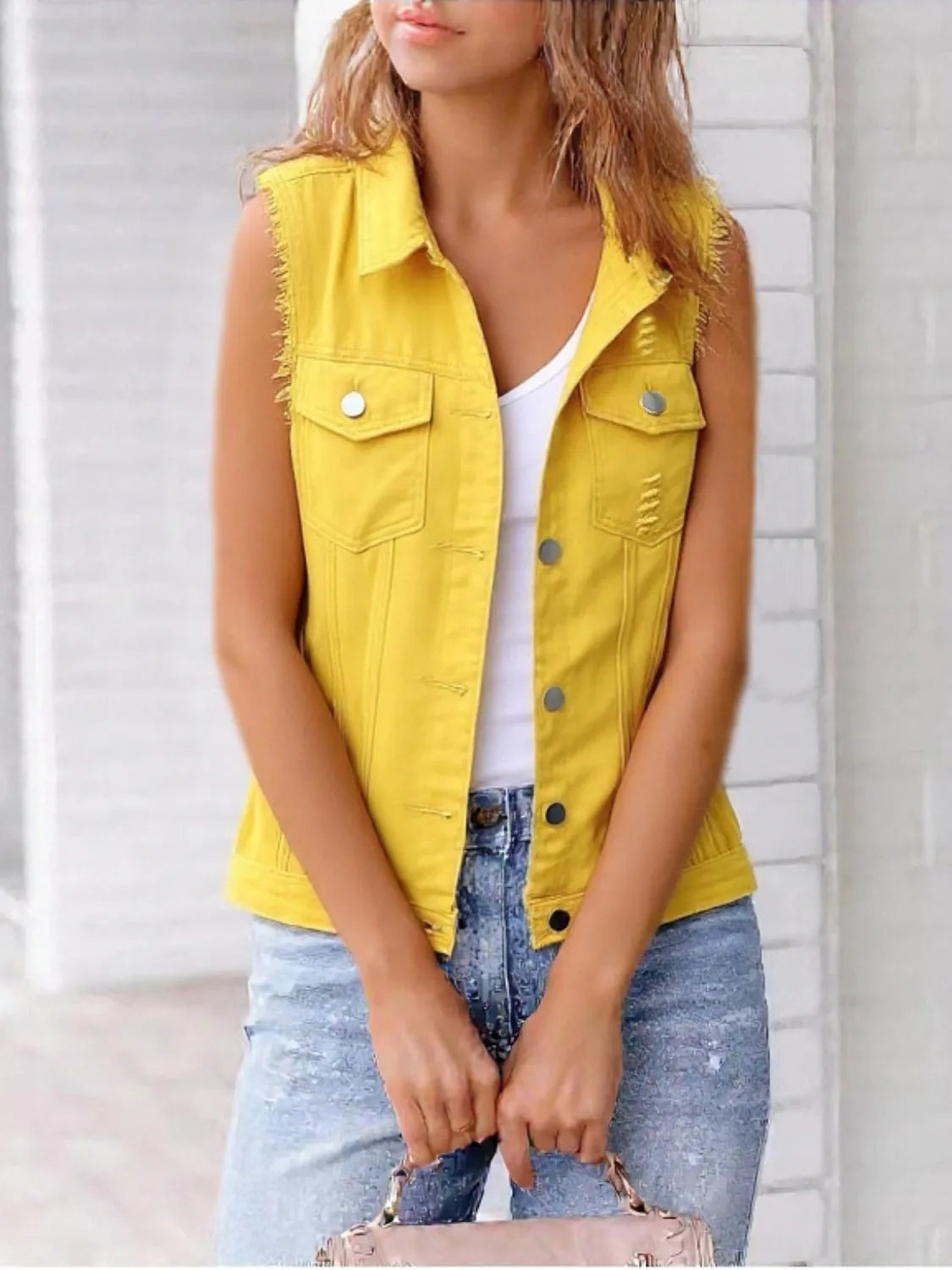 Danica - Gilet en jean effiloché sans manches