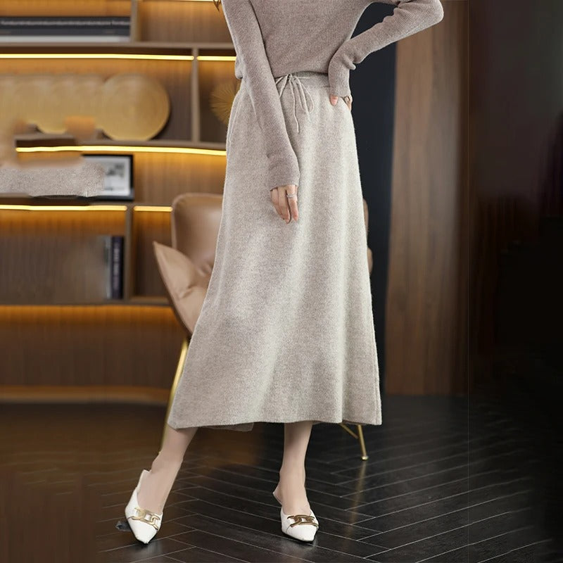 Bernadette - Jupe d'hiver en laine coupe slim