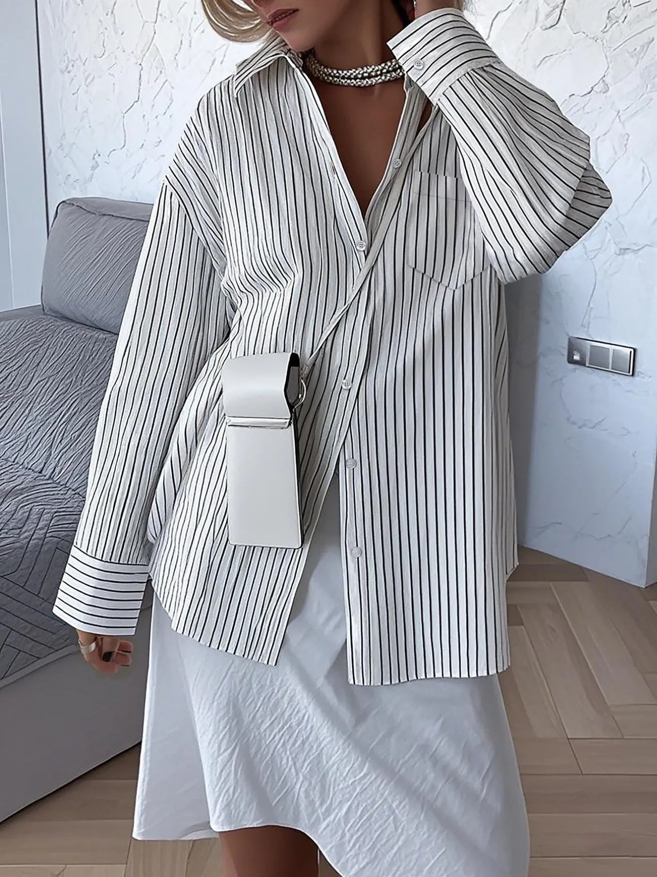 Elisa - Chemise ample à manches longues rayée avec boutons