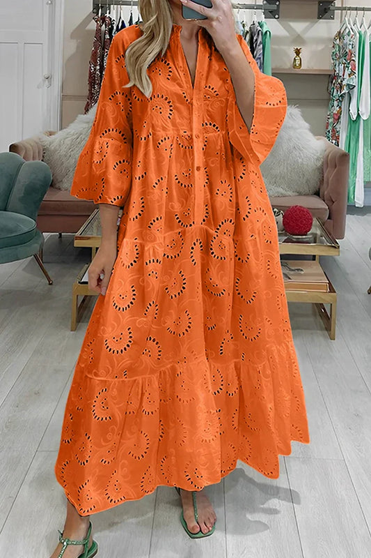 Grace - Robe élégante avec broderie à œillets