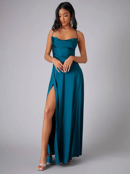 Alvaree – Robe longue élégante en satin