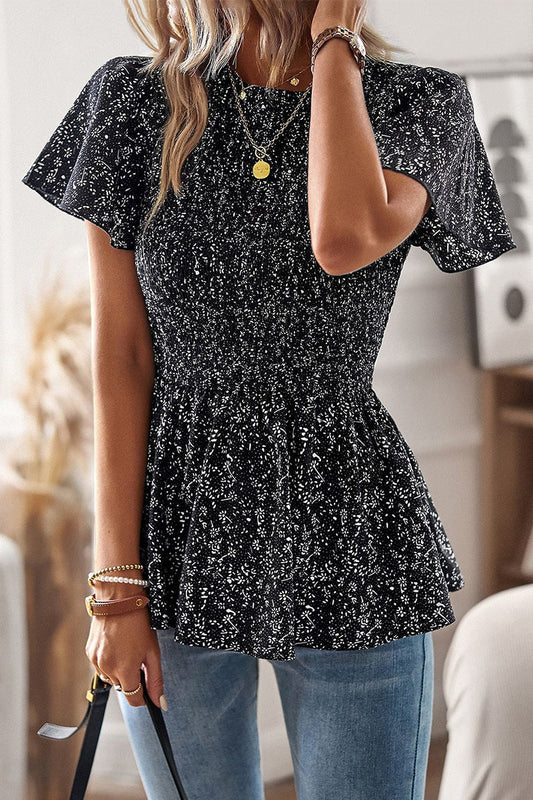Louisa - Blouse fleurie stylée à manches courtes avec ourlet à volants