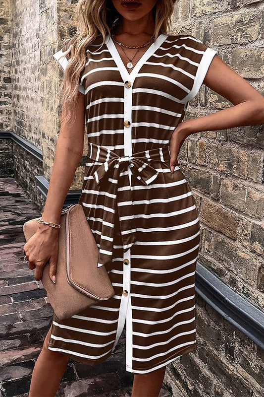 Crissa - Élégante robe à rayures avec col en V et taille boutonnée