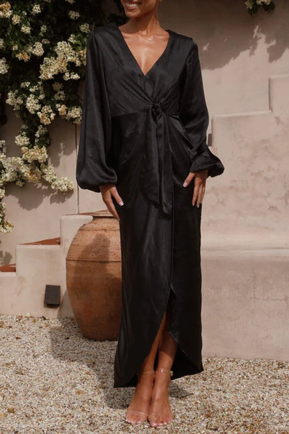 Nova - Élégante robe à manches longues avec décolleté en V et taille nouée
