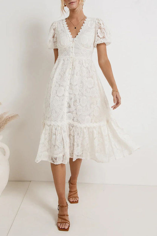 Erin - Élégante robe en dentelle à manches courtes avec décolleté en V