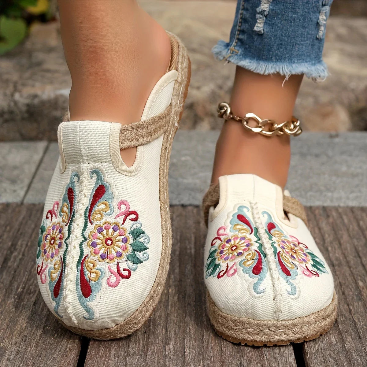 Teresa - Espadrilles bohème-chic avec broderie florale