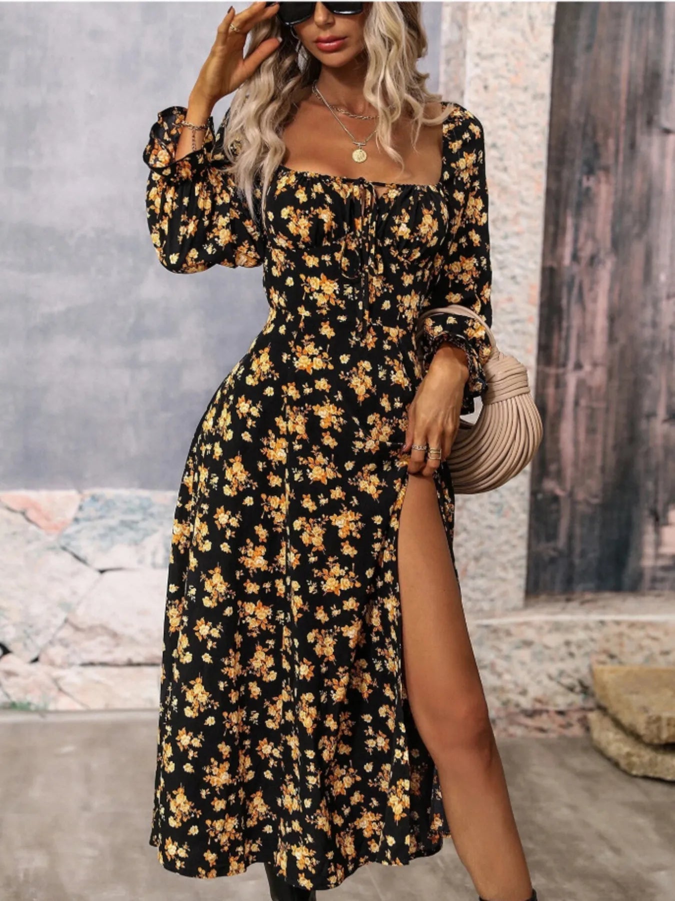 Anastasia - Élégante robe à col carré et manches à volants, imprimé floral