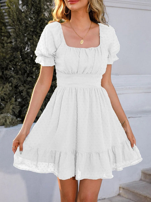 Angelica - Robe mini élégante à manches courtes avec motif plumetis