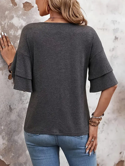 Araminta - T-shirt décontracté à col en V pour femme