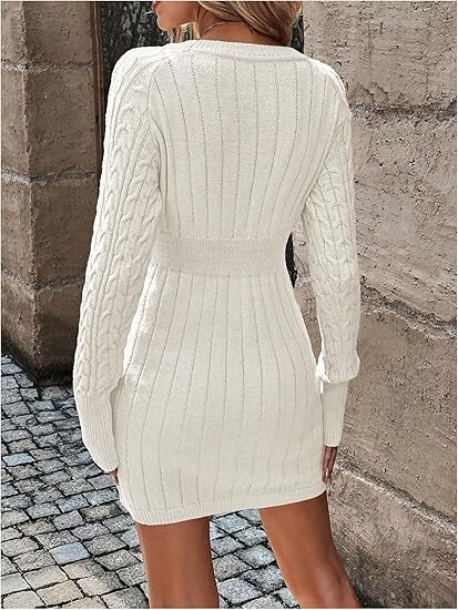Dolores - Mini-robe en maille torsadée à manches longues et col en V