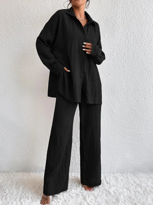 Lydia - Élégant ensemble avec blouse boutonnée à manches longues et pantalon