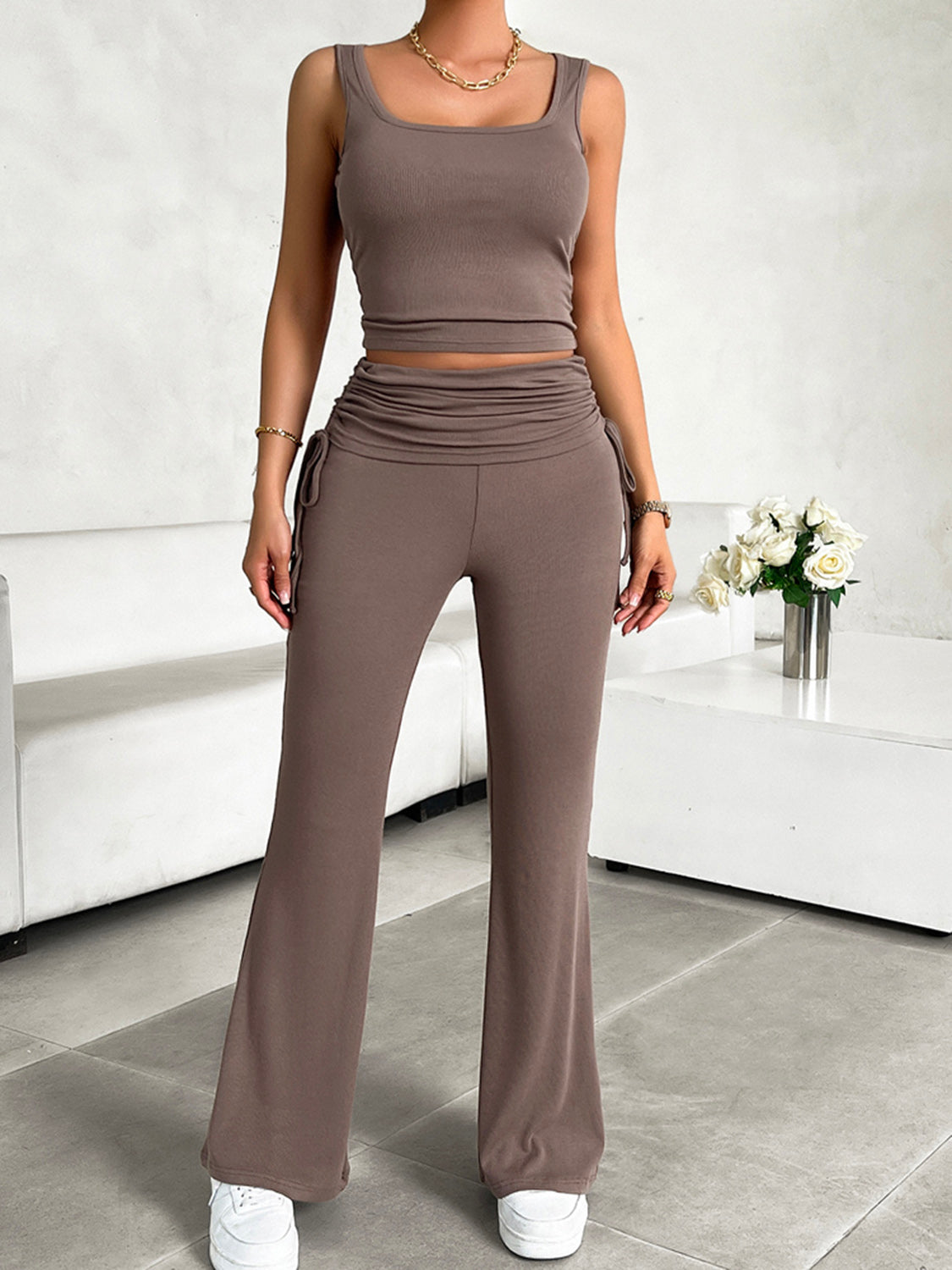 Manika - Élégant ensemble casual débardeur et pantalon à cordon