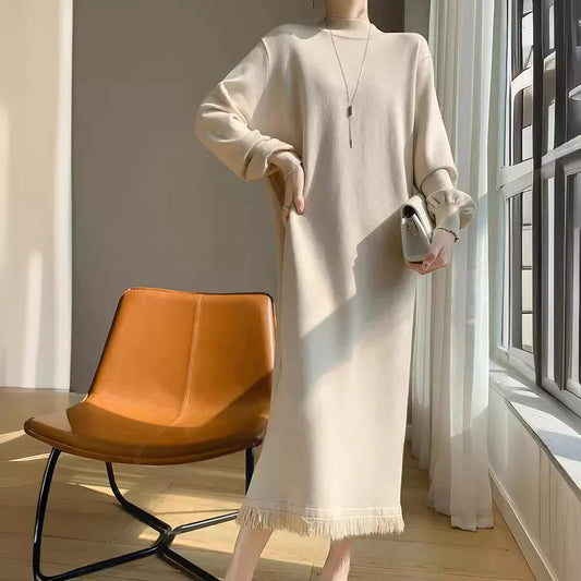 Martha - Robe élégante en maille avec franges