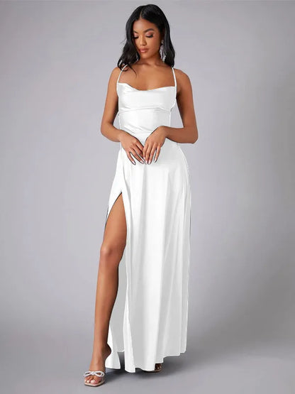 Martha - Robe en satin avec fente haute