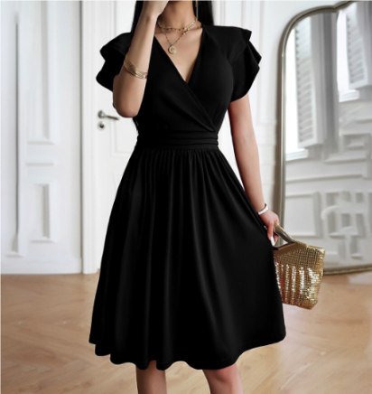 Tara - Élégante robe ample à manches courtes et volants