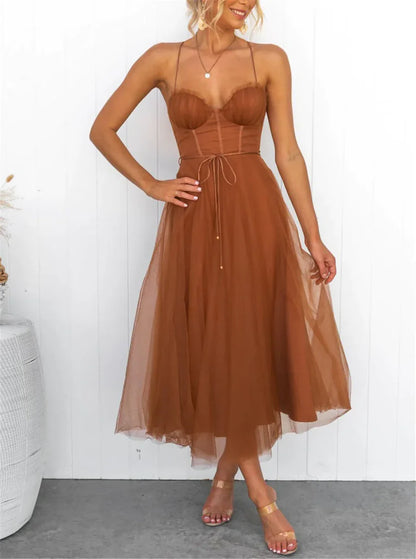 Dorothy - Robe midi en tulle sans dos et sans manches