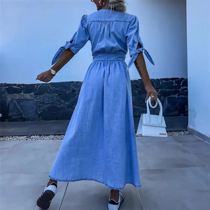 Sarah - Robe en jean boutonnée sur le devant