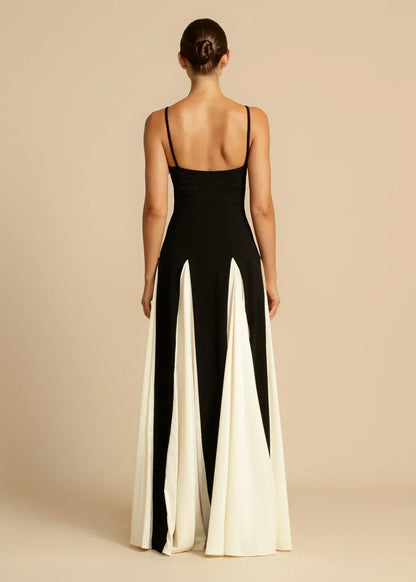 Marina - Robe Maxi Fit and Flare à bretelles pour femmes