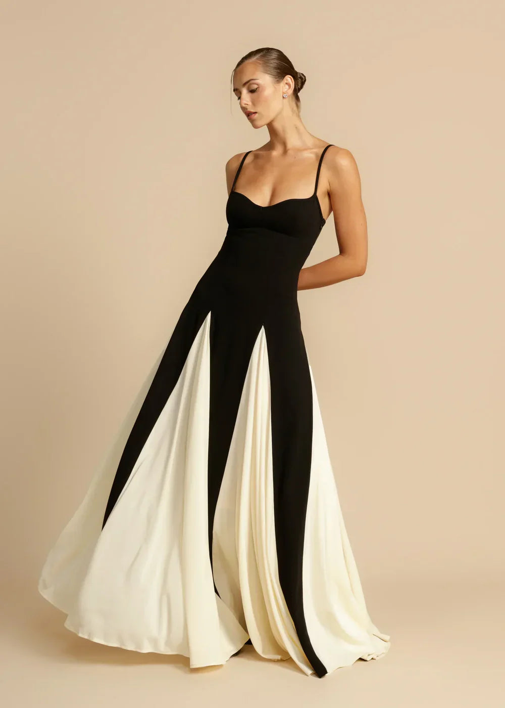 Marina - Robe Maxi Fit and Flare à bretelles pour femmes
