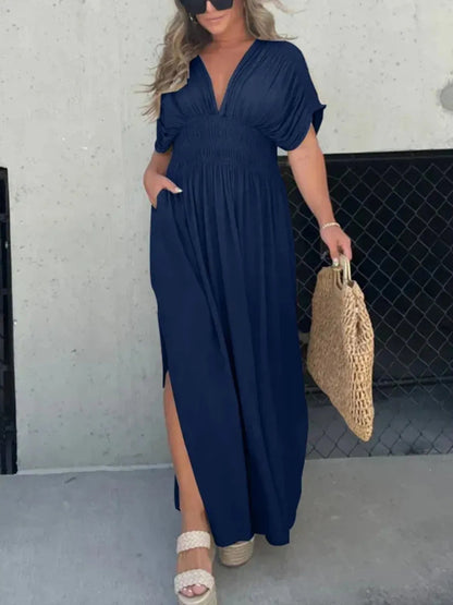 Delfina - Élégante robe maxi à décolleté en V et fente latérale