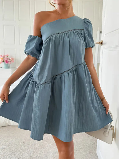 Cressida - Robe élégante asymétrique à volants et manches courtes pour femme