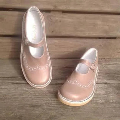 Zyphira – Chaussures en cuir durables et élégantes