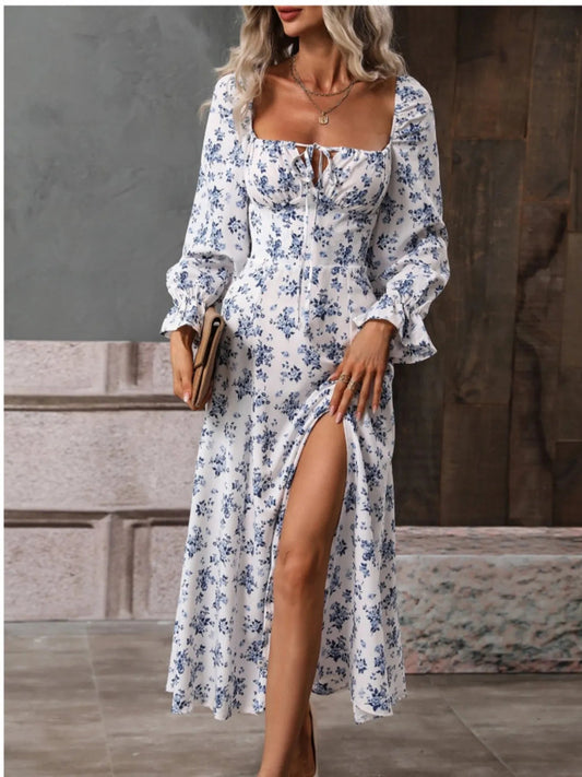 Anastasia - Élégante robe à col carré et manches à volants, imprimé floral
