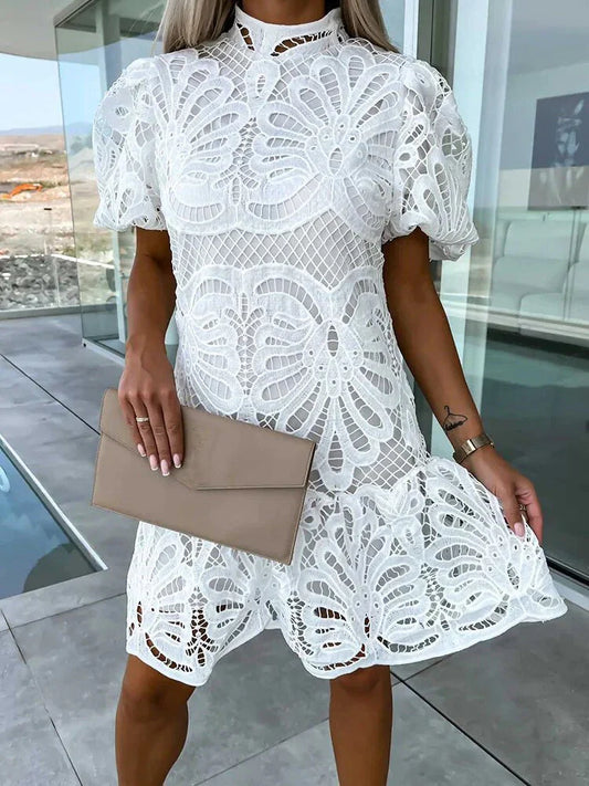 Antoinette - Robe élégante en dentelle brodée