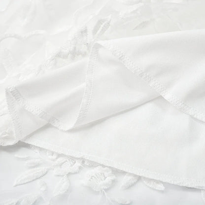 Bellona – Mini-robe élégante en dentelle