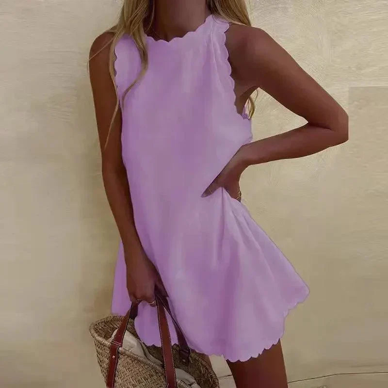 Magdalena - Mini robe sans manches à encolure festonnée