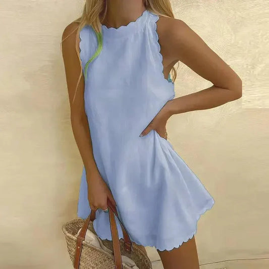Magdalena - Mini robe sans manches à encolure festonnée