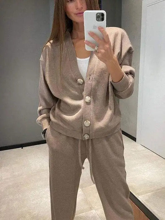 Ava - Ensemble deux pièces veste et pantalon en tricot avec boutons pour femmes